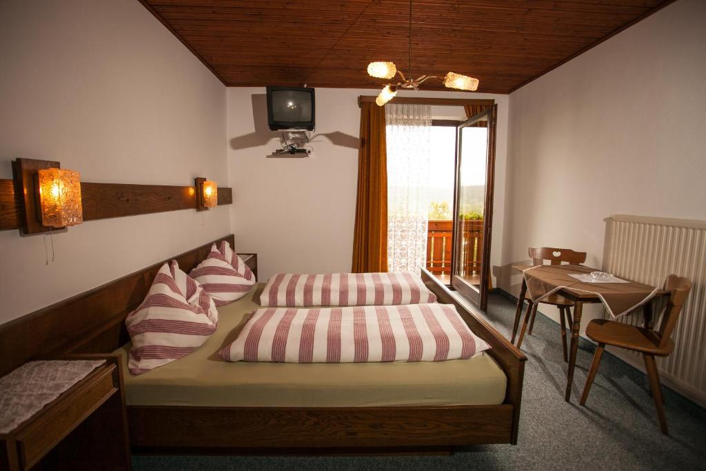 Ferienpension Garni Hubert Rigelnik Sankt Kanzian am Klopeiner See Стая снимка