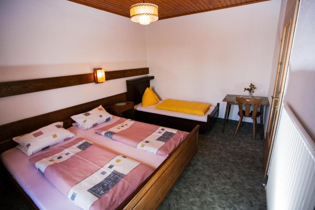 Ferienpension Garni Hubert Rigelnik Sankt Kanzian am Klopeiner See Стая снимка